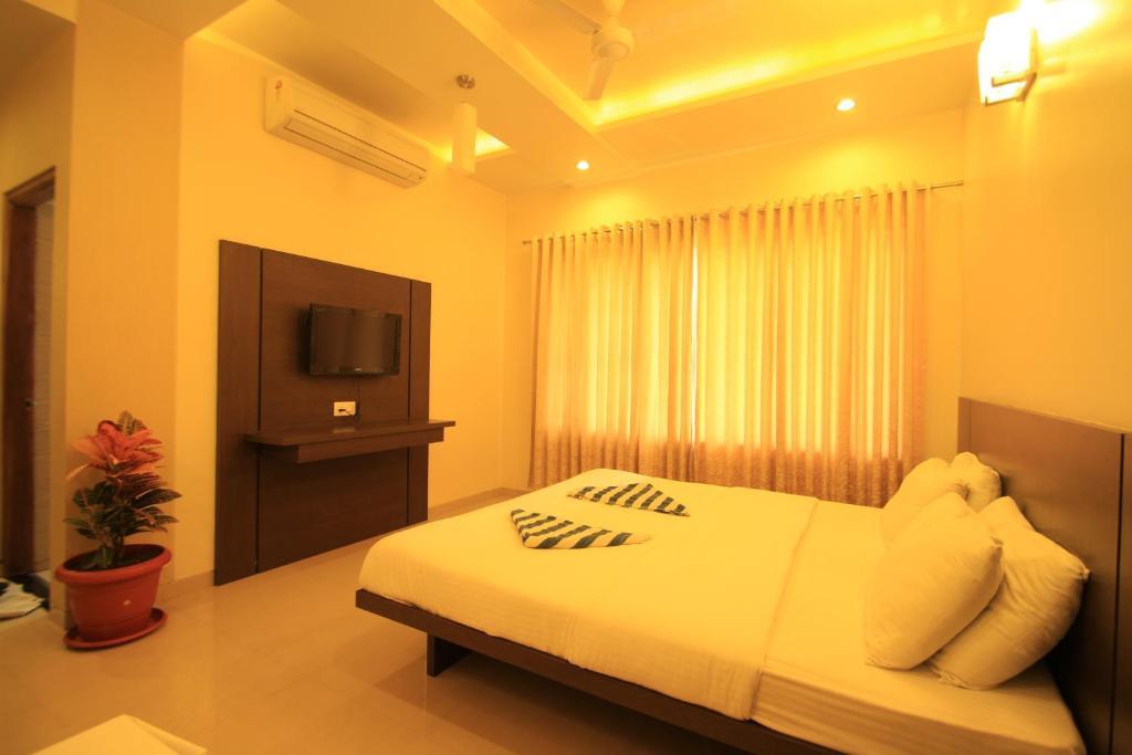 Hotel Sai Smaran Shirdi Room photo
