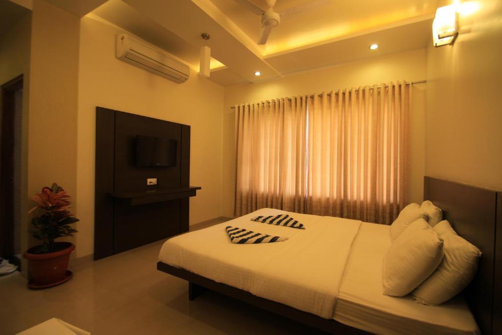 Hotel Sai Smaran Shirdi Room photo